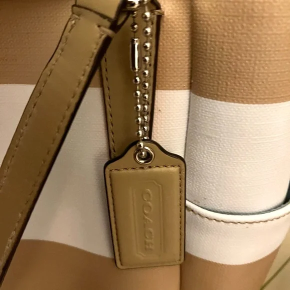 Coach Tan and White Striped Women's Bag - Picture 5 of 6